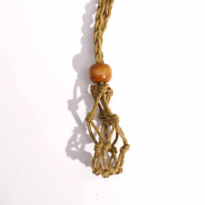Collier en corde pour pierres précieuses*